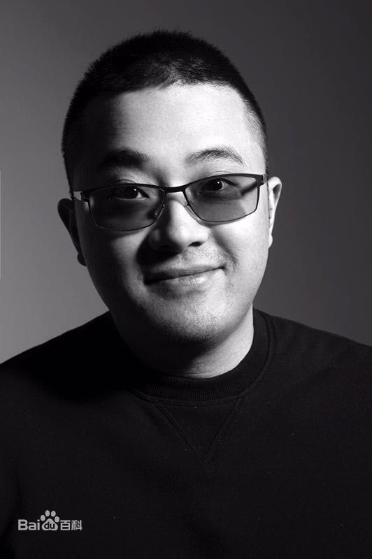 最新耿明吉壁纸