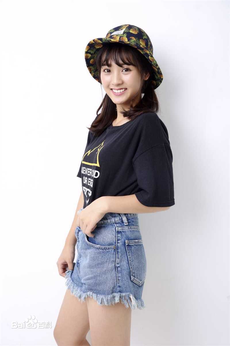 邢菲(Fair Xing)最新壁纸