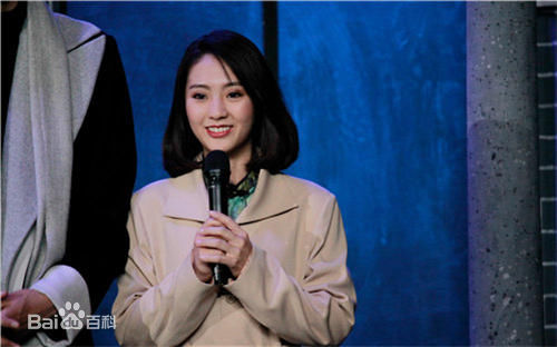 精选邢菲(Fair Xing)在《一年级大学季》中的图册