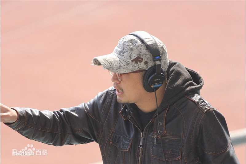 郭廷波片场掠影性感图片图集