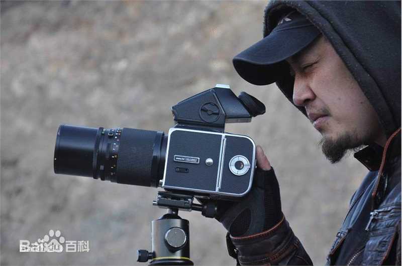 郭廷波片场掠影性感图片图集