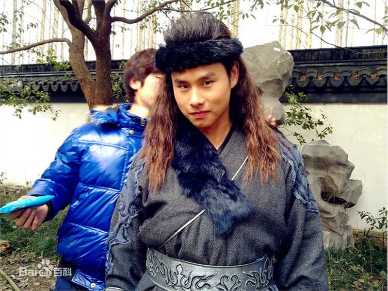 最新姚雨鑫在《七种武器之孔雀翎》中的图集