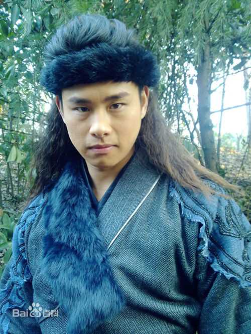 最新姚雨鑫在《七种武器之孔雀翎》中的图集