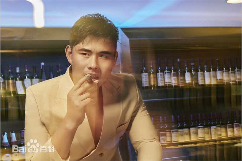 最优质姚雨鑫生活照