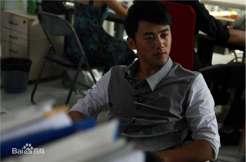 曹帅生活照性感图片壁纸