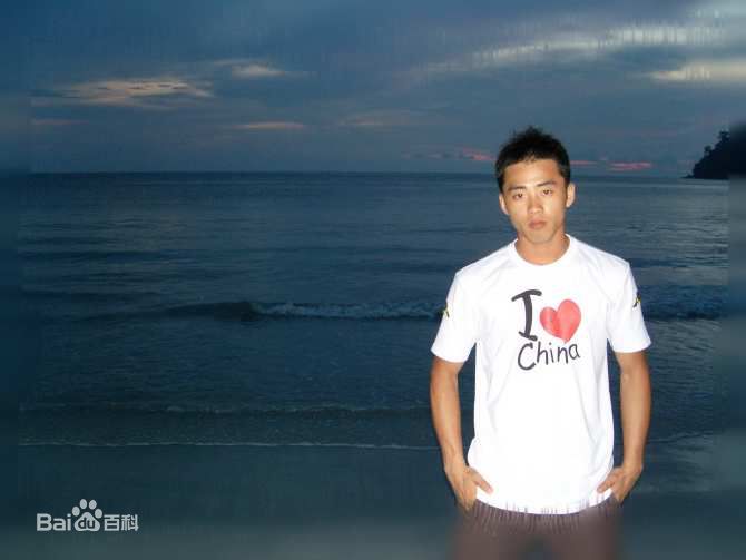 曹帅生活照性感图片壁纸