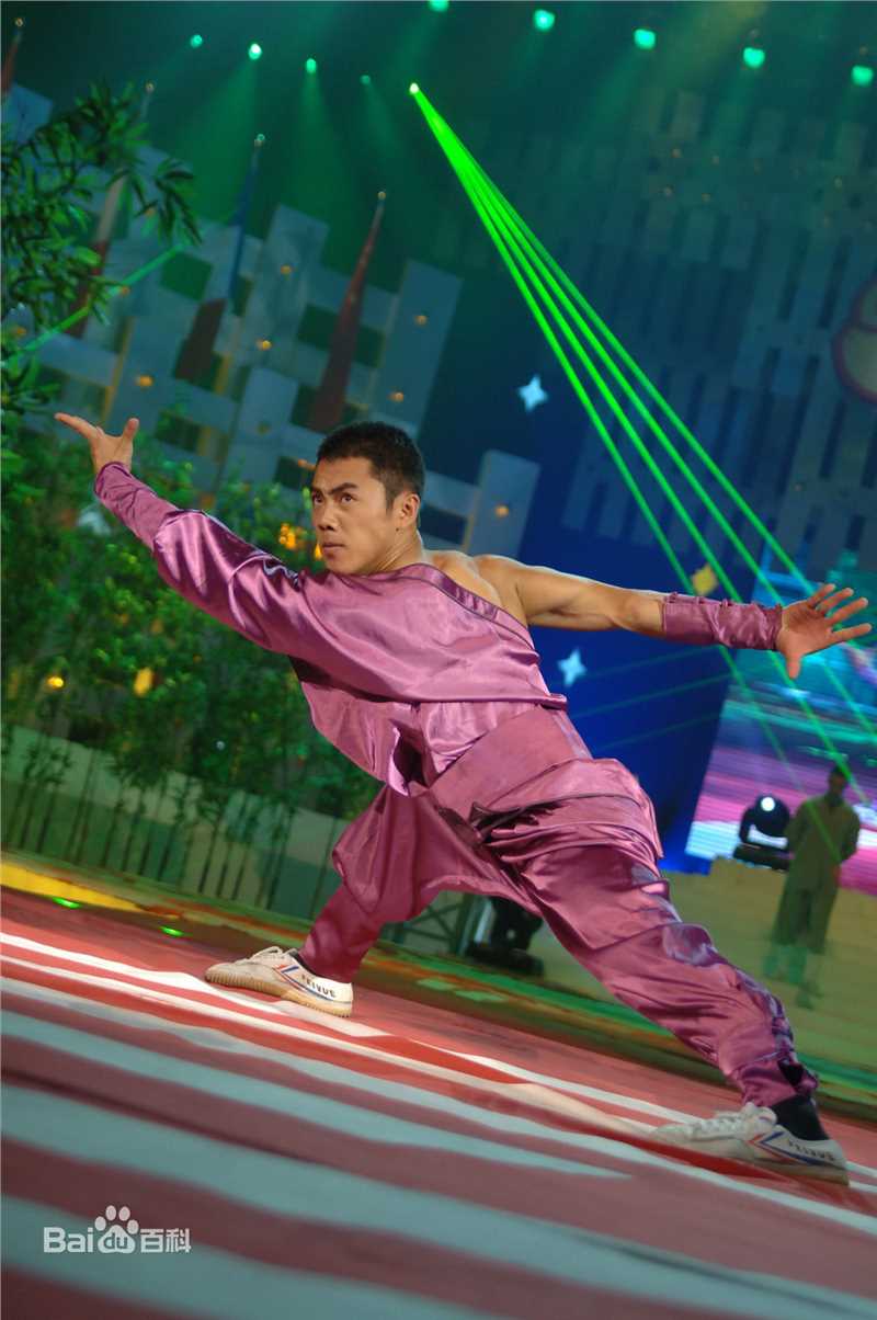 曹帅活动照图片图册