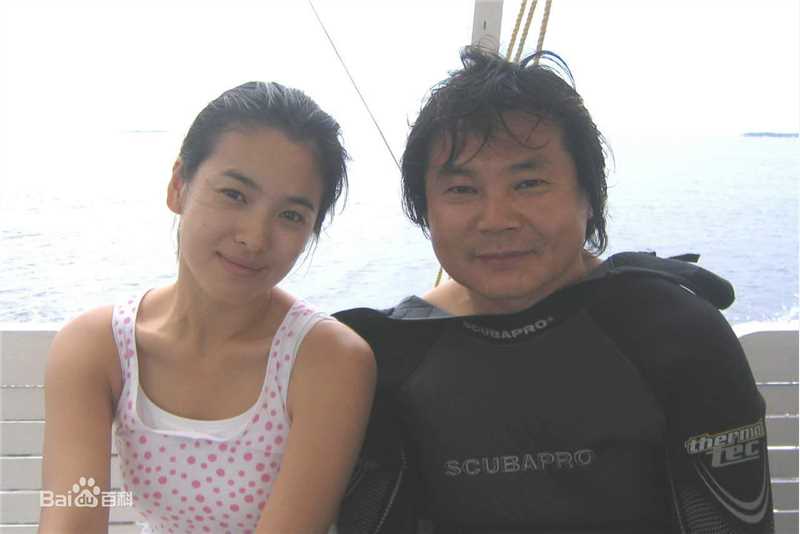 李东三照片生活照