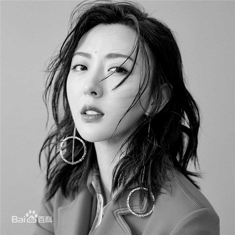 徐小飒(Xuxing)精选西装图册