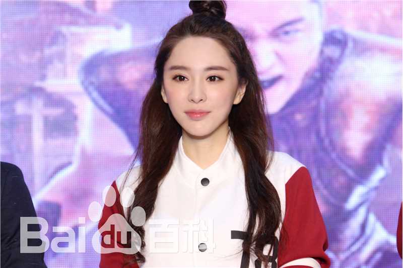 张熙媛(Crystal)活动前后照片