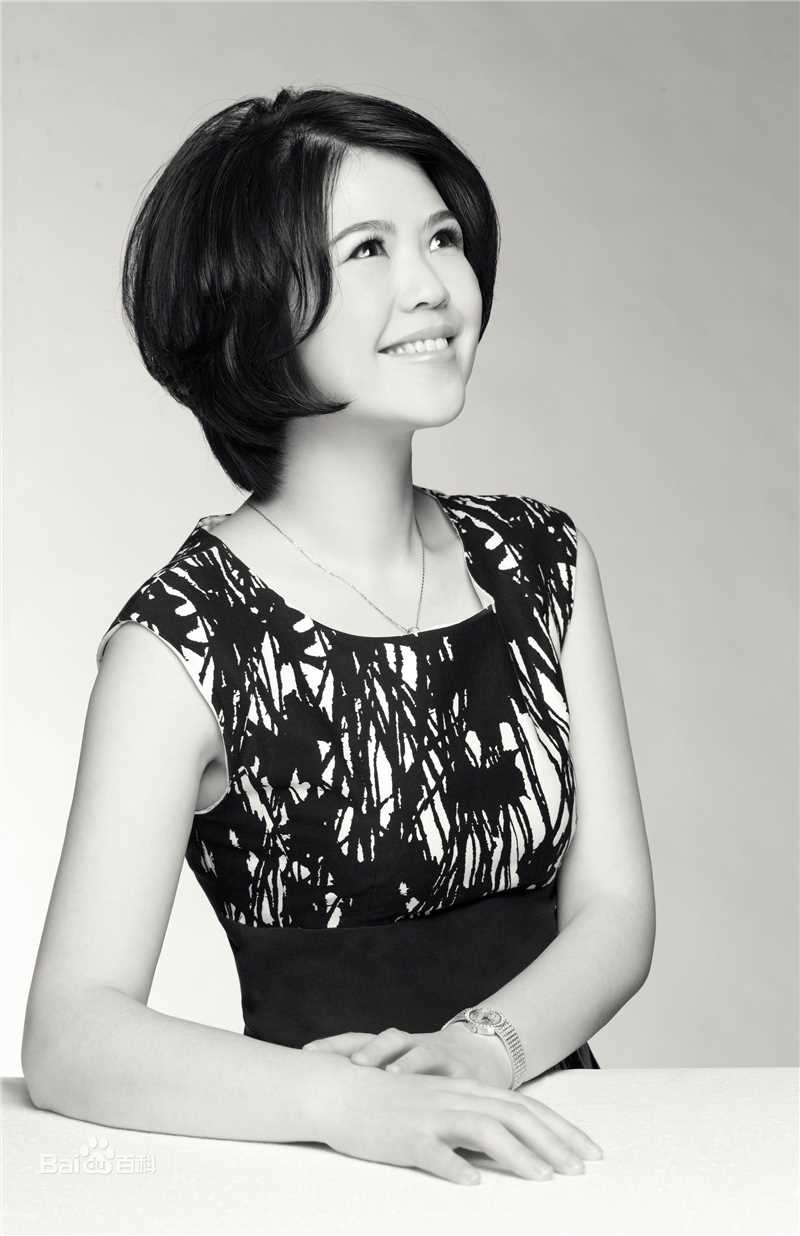 郑真(Edy)个人照片性感图片图集