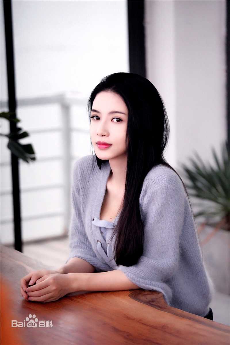 潘霜霜现代最全剧照