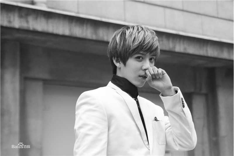 孔舒航(KEE)个人照片图片图册