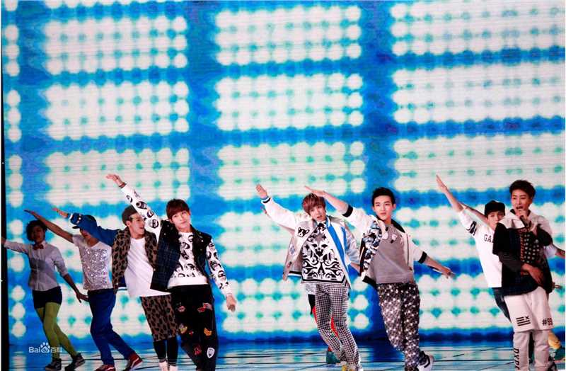 孔舒航(KEE)综艺节目前后照片