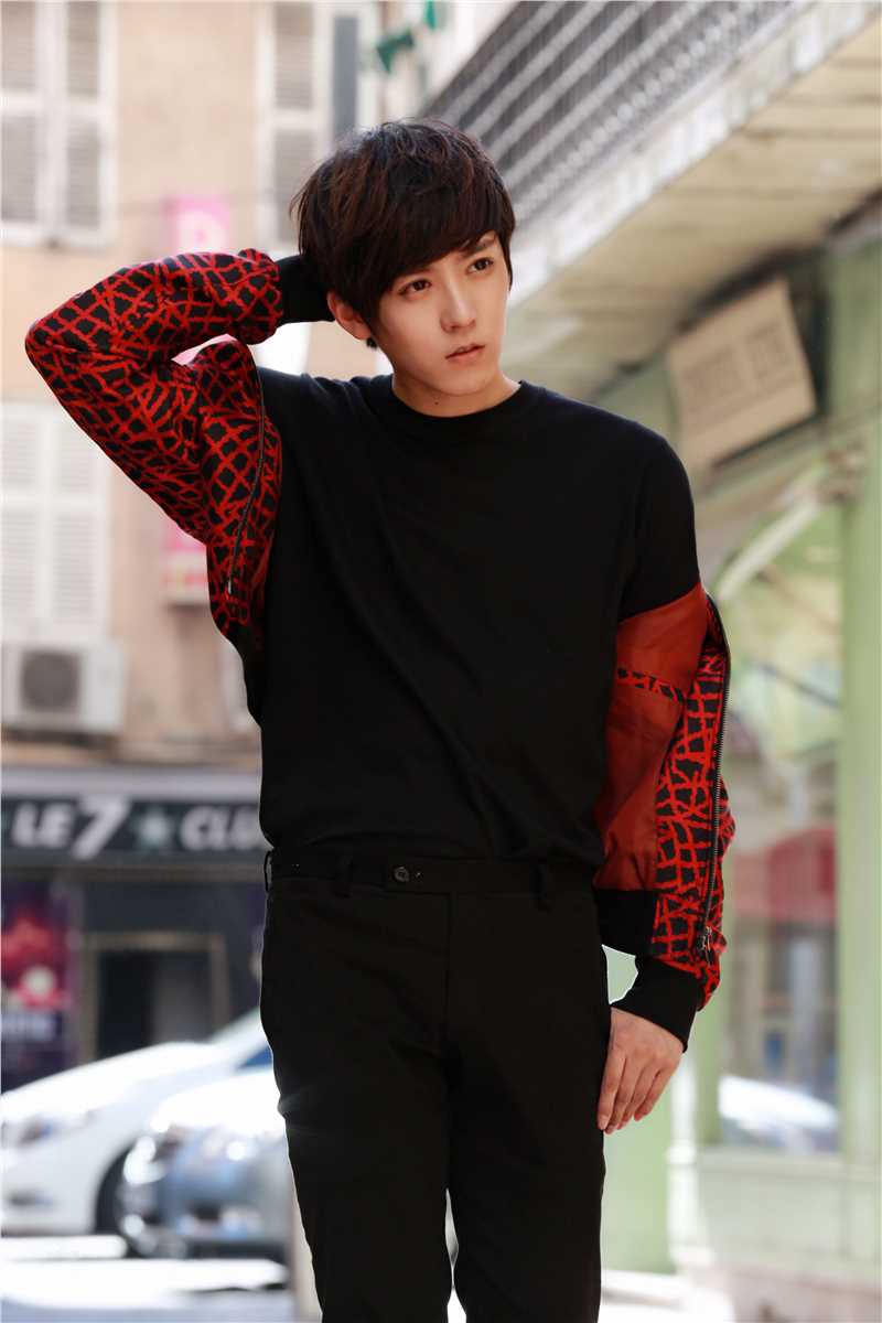 孔舒航(KEE)参加活动颁奖图册