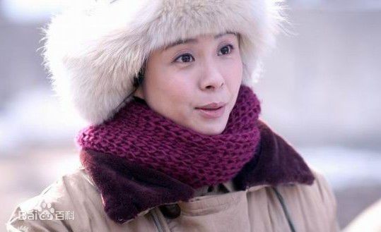 杨若兮2011年《像兄妹一样手拉手》剧照