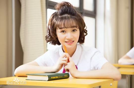 最新语桐性感图片