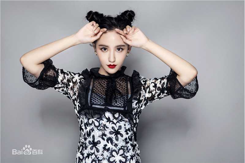 谢闻轩最新壁纸