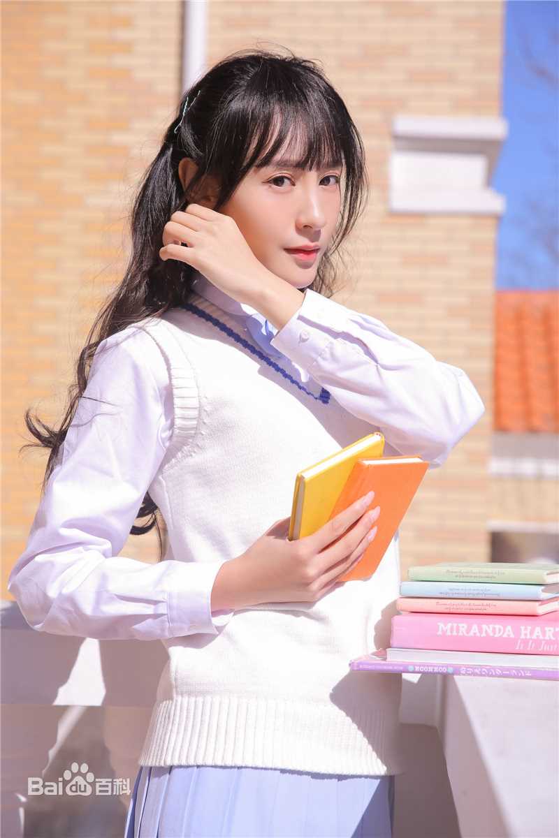 谢闻轩最新图集