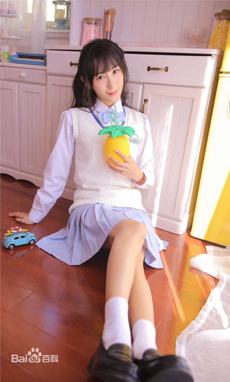 谢闻轩最新图集