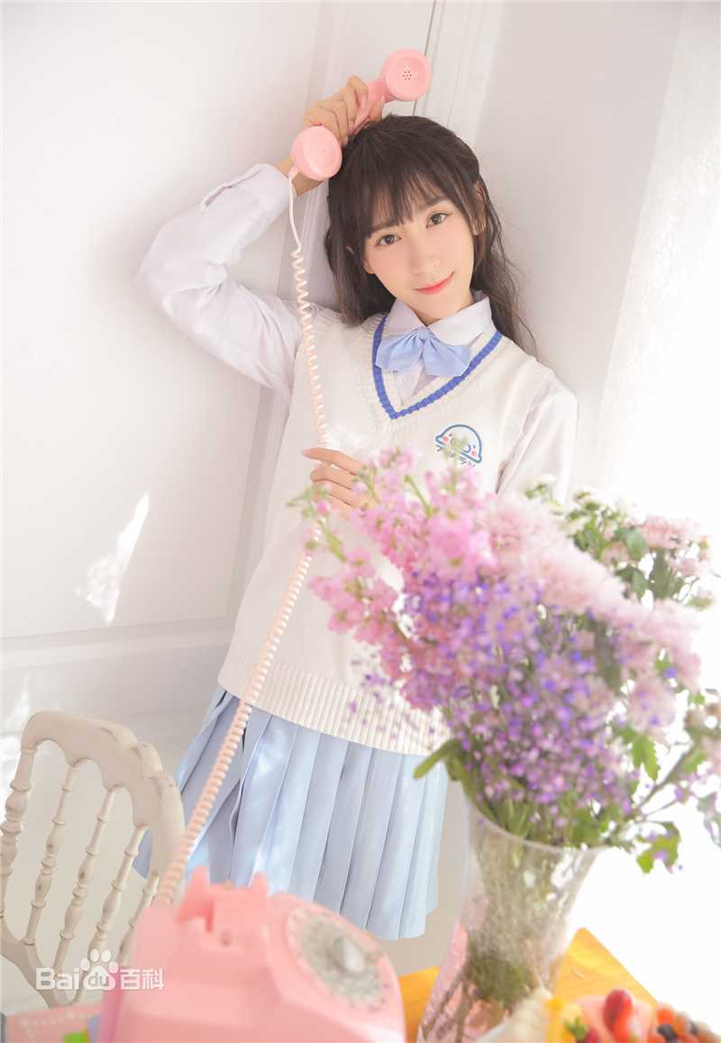 谢闻轩最新图集