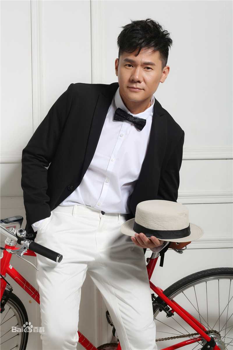 姜浩严照片图片图集