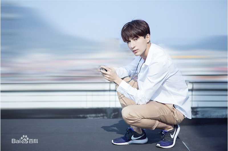 米热(Merxat)生活照生活照