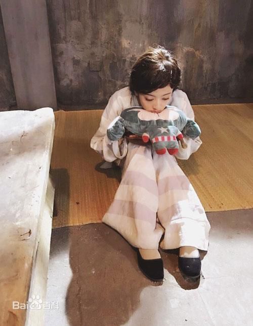 最新何瑞贤在《半妖倾城》江雪舞中的壁纸