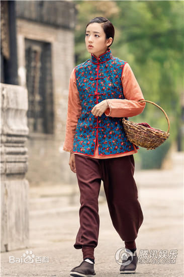 最全何瑞贤在《战金岭》小翠中的相册