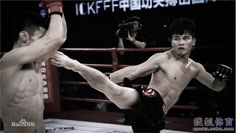 精选黄超(HuangChao)在参加UFC《终极斗士》TUF选拔中的图册