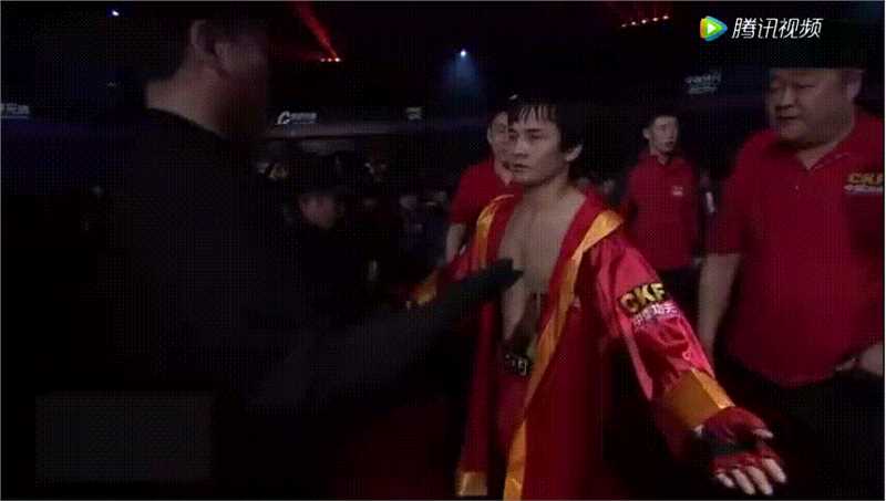 精选黄超(HuangChao)在参加UFC《终极斗士》TUF选拔中的图册