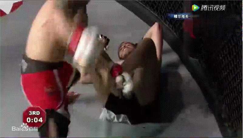 黄超(HuangChao)代表中国队获得冠军前后照片