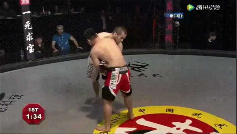 黄超(HuangChao)代表中国队获得冠军前后照片