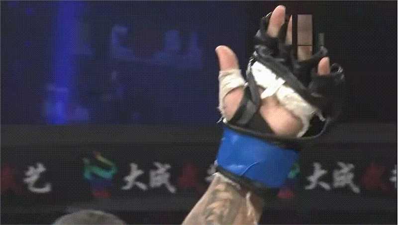 黄超(HuangChao)综合格斗比赛图片图集