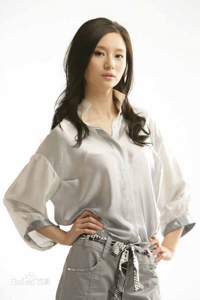 刘姝含前后照片