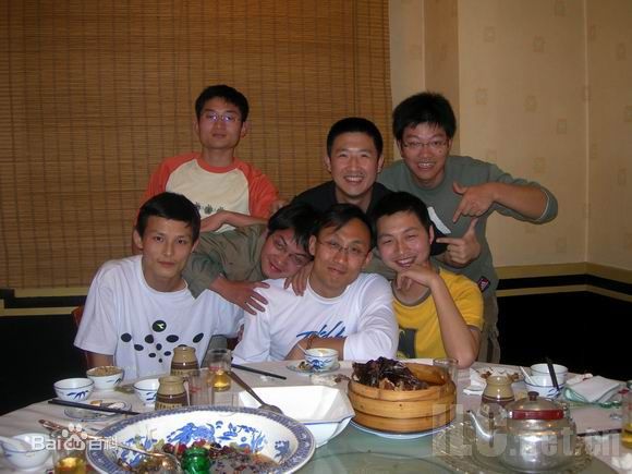 苏航出席活动素颜照相册