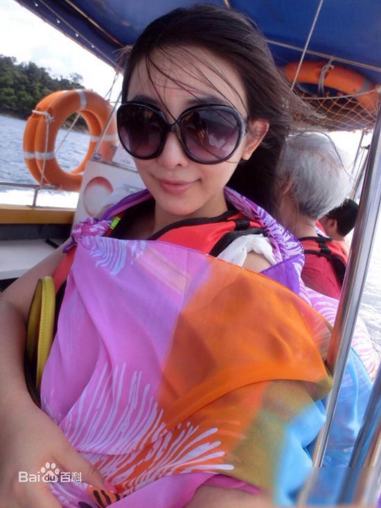 胡恩绮(Heidi)图片