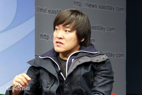 赵汉唐赵毅图片精选素颜照相册