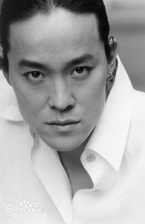 赵汉唐赵毅图片精选素颜照相册