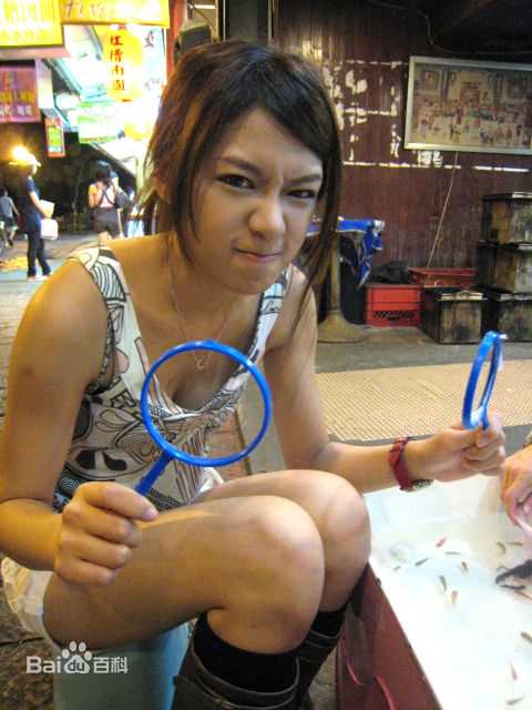 王思平(Jenna Wang)鐢熸椿镊媿前后照片