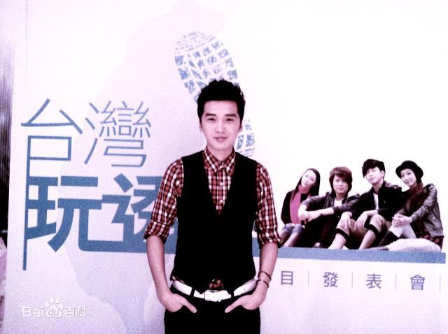 萧立扬近照性感图片图集