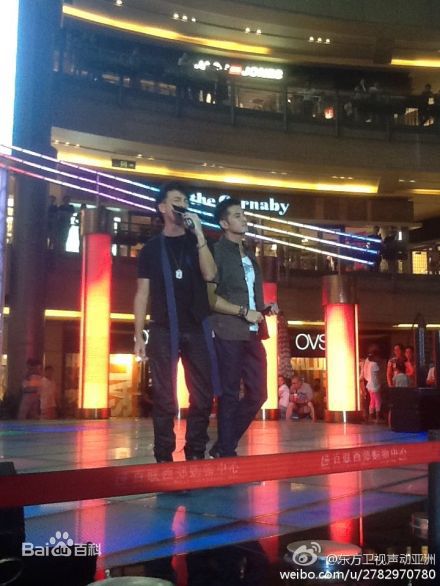 张佑天(Jacky)祝氏兄弟 声动亚洲前后照片