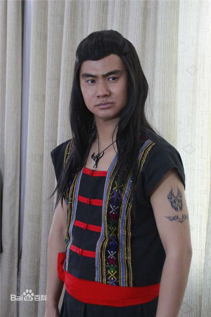 孙渤洋在电影《桃花梦》饰-桑木嘎中的