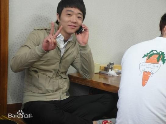 白承勳(Seung Hun Baek)画报图册