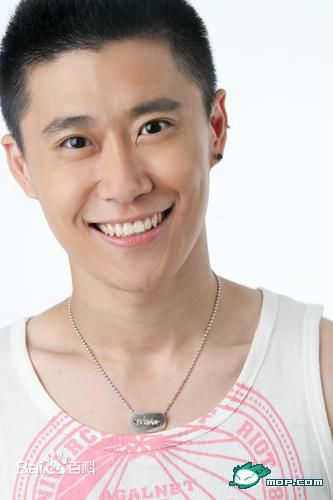 孙立洋个人生活照素颜照相册