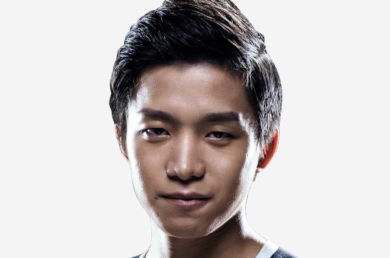 最新明凯性感图片