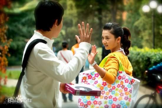 最新唐加思(Tang Jiasi)在《夏天有风吹过》中的图集