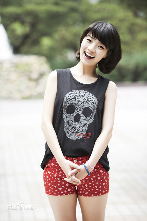 安英美()前后照片