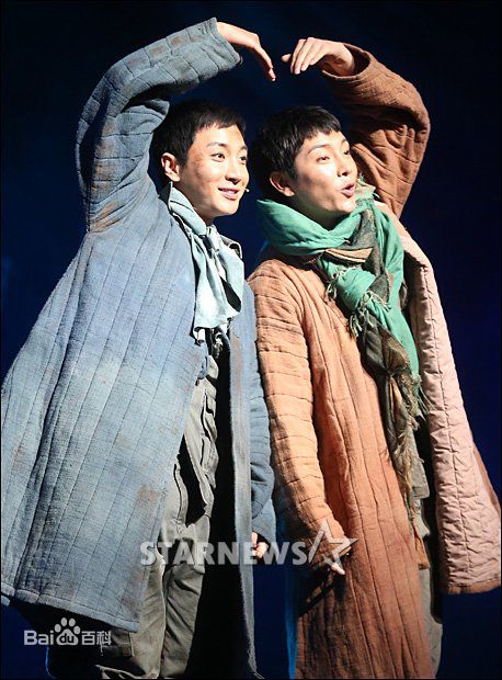 高清郑允鹤()在《The Promise中的图集