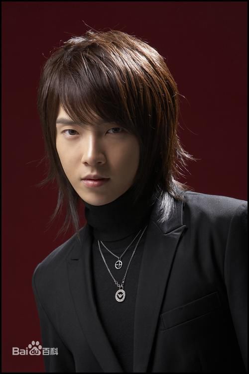 郑允鹤()前后照片